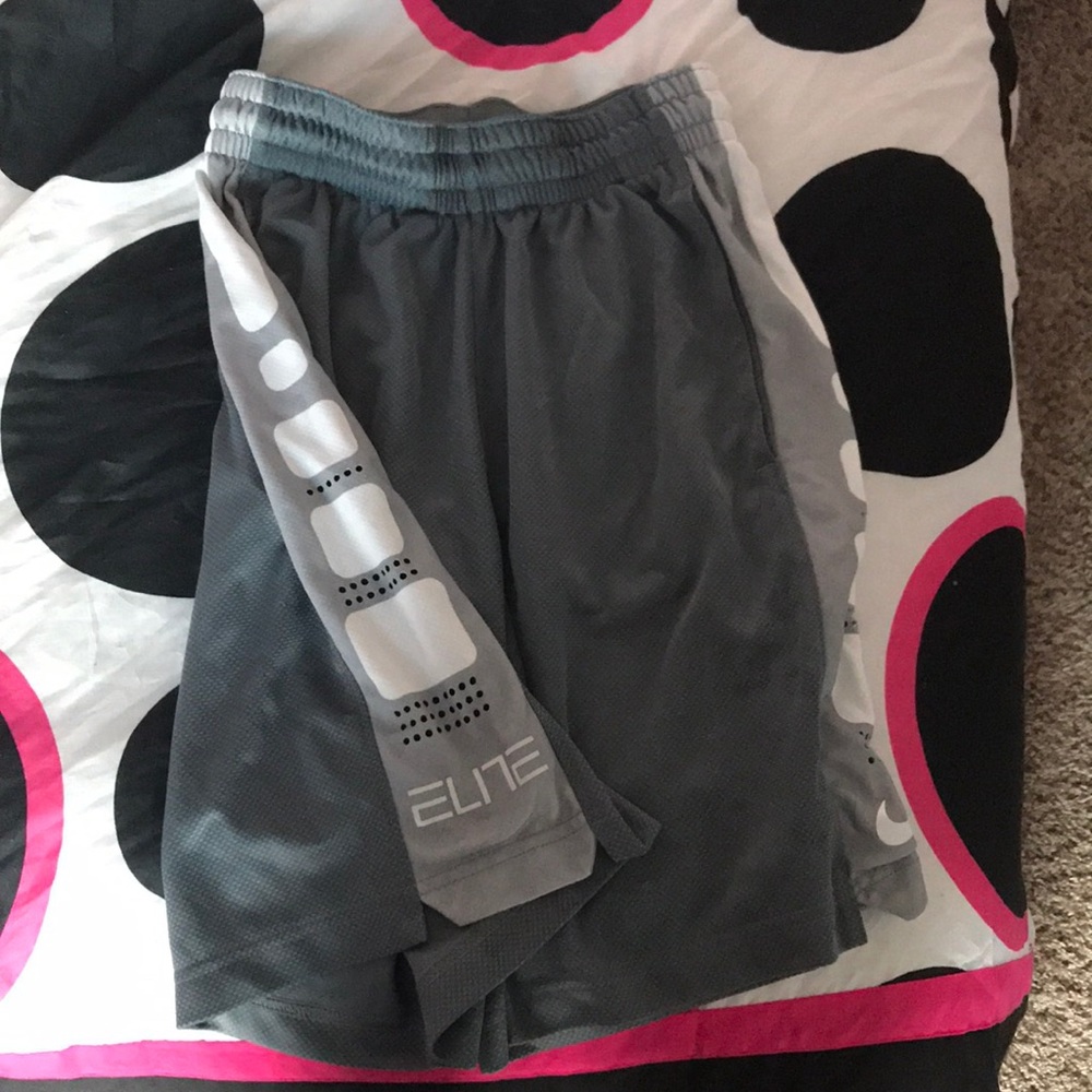 NIKE ELITE TRAINING SHORTS
